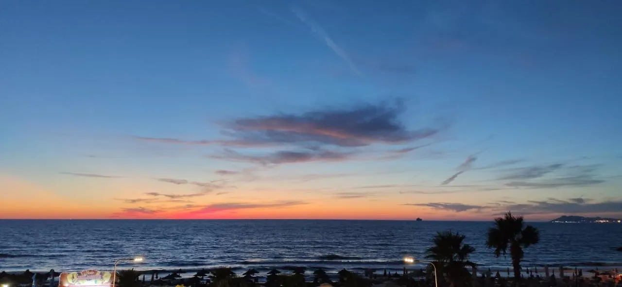 Wonderful Sea View Apartment Qerret Golem